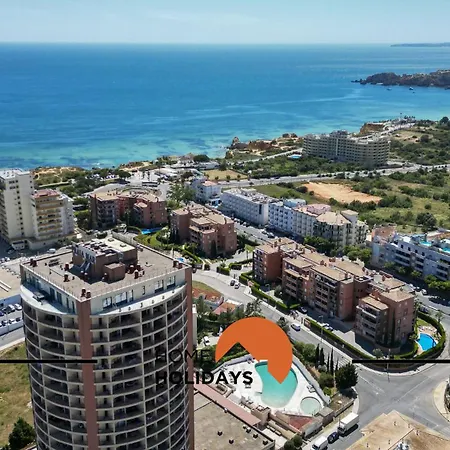 #256 Sea & Sun View By Holidays شقة *